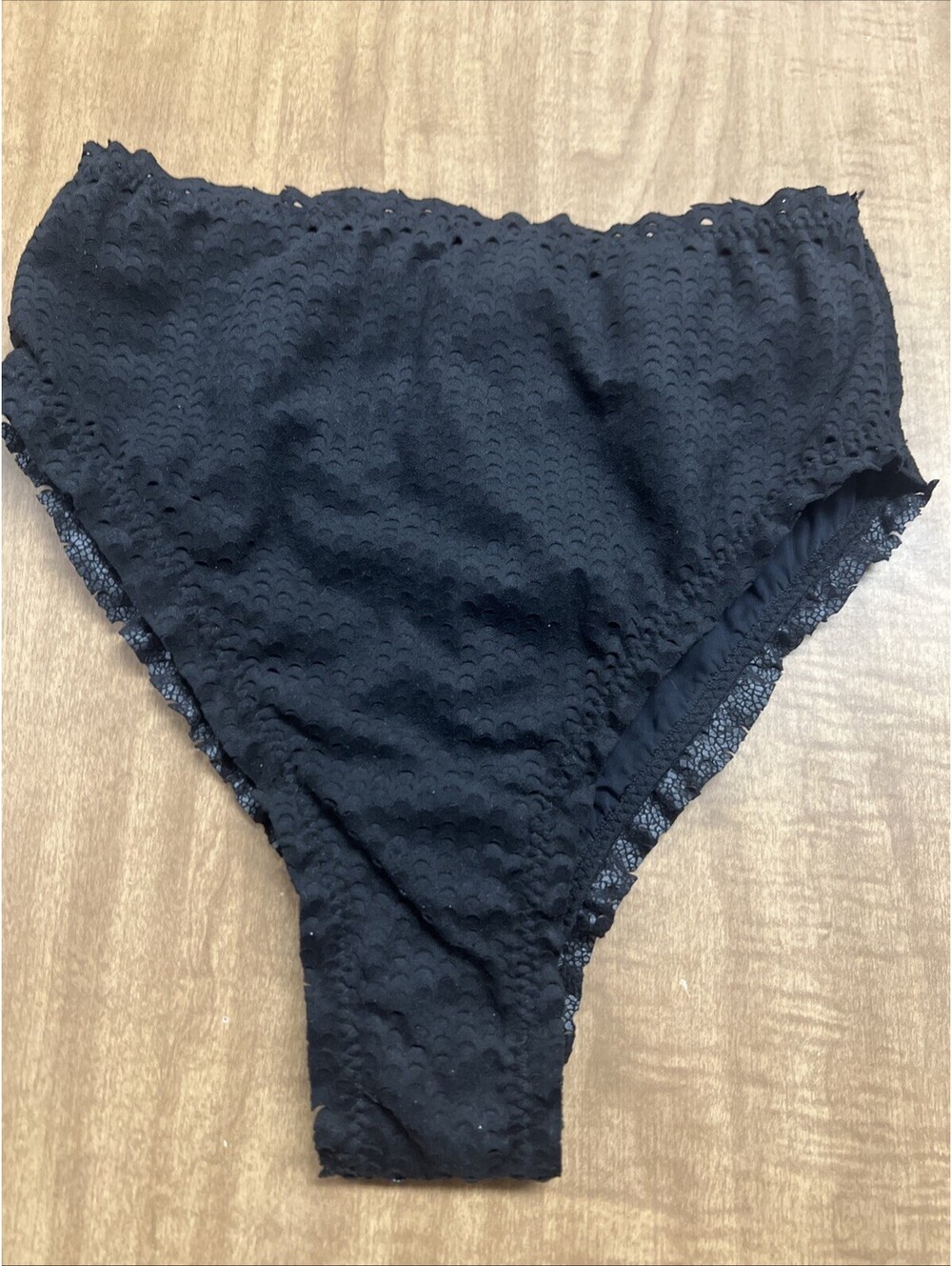 Vix by Paula Hermanny Women's Scales Buttons Back Bikini BOTTOM Black S Large